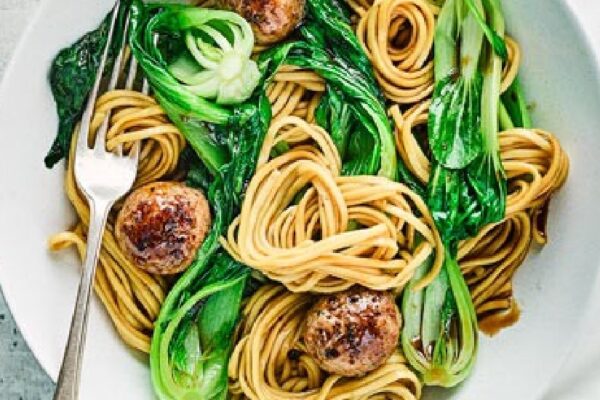 Teryaki meatballs with noodles